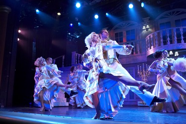 Princess Cruises Royal Class Interior show.jpg